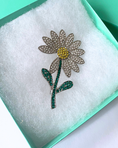 * Brooch: Daisy • NEW