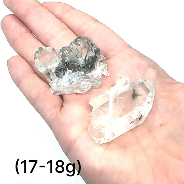 One (17-18g) Brookite in Quartz Gemstone (Pakistan)