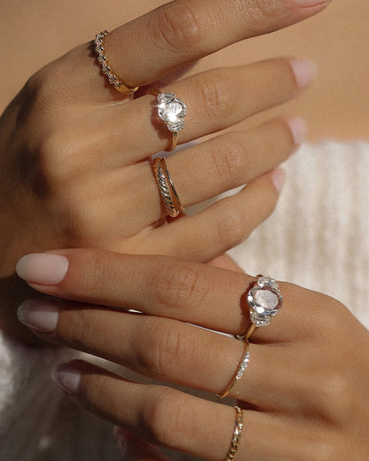 Epaulette Ring