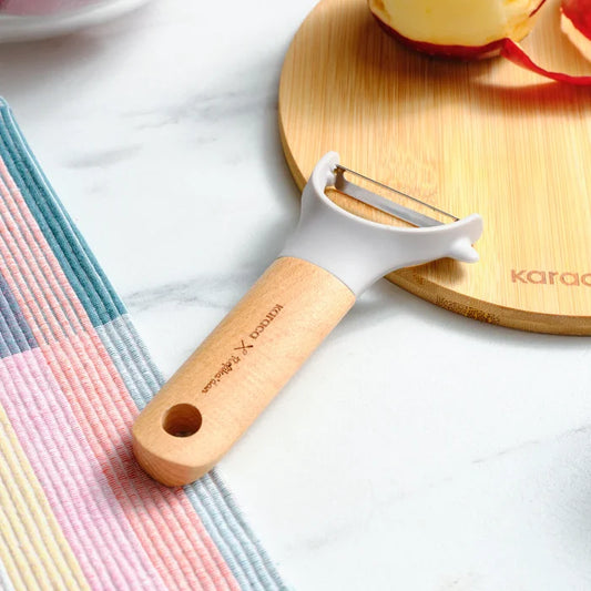 Éplucheur latéral Karaca x Refika Gadgets avec manche en bois