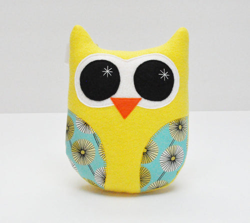 Gina Barnes: Owl Stuffy