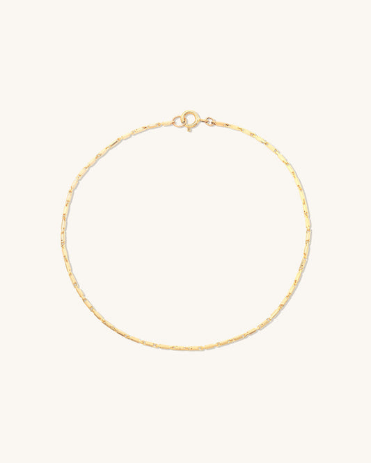 Golden Line Chain Bracelet