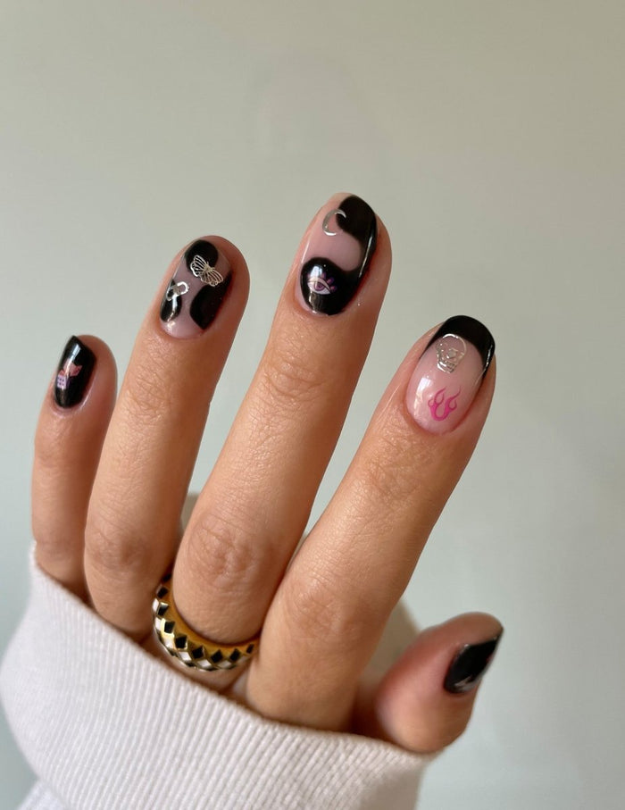 Gothic Girl - Mini Nail Stickers - Sticker