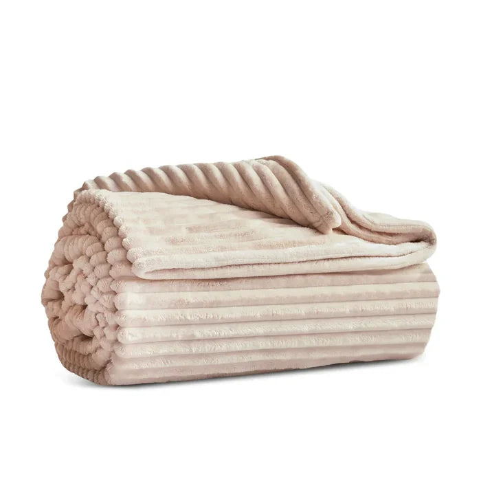 Karaca Ruby Stripe, Couverture TV Wellsoft, Écru