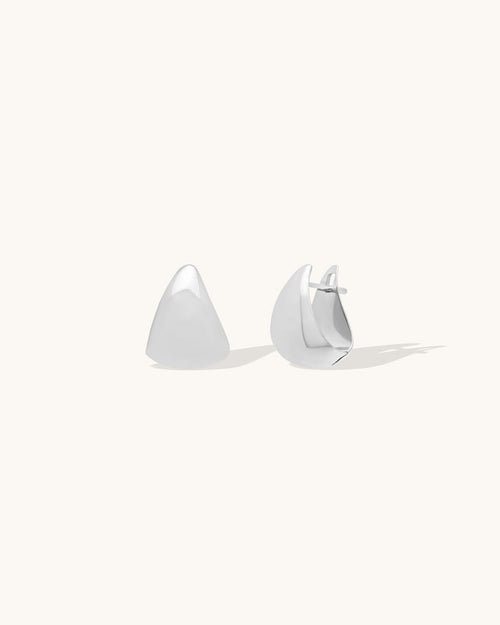 Petite Claw Hoops