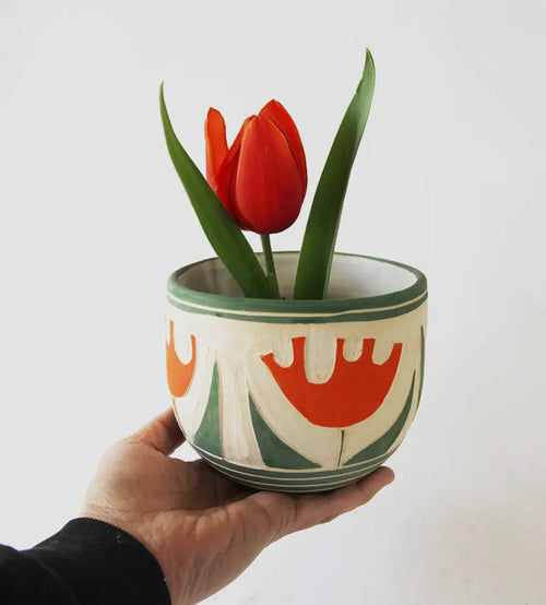 Red Flower Planter w/Tray