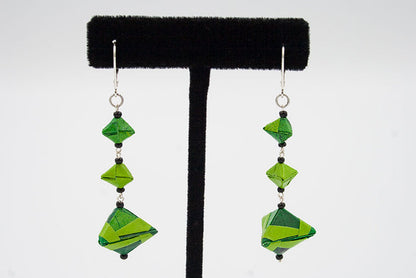 Rosalind Diaz: Earring, complex w/lever back