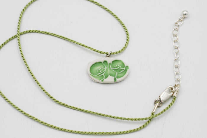 Green Poppy Oval