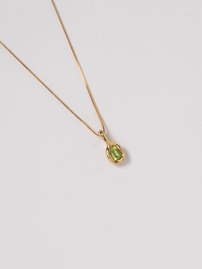 -Necklaces-wolfcircus.com