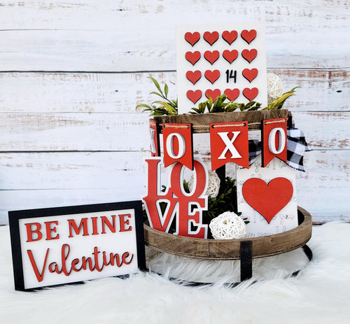 XOXO Valentines Day Tiered Tray Set