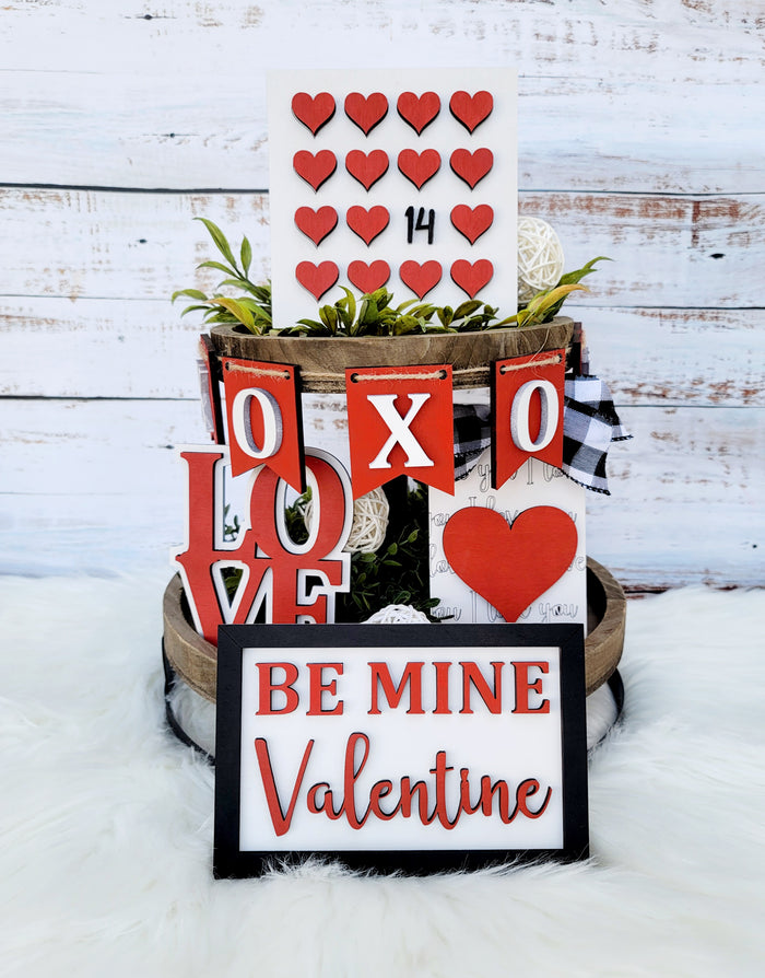 XOXO Valentines Day Tiered Tray Set